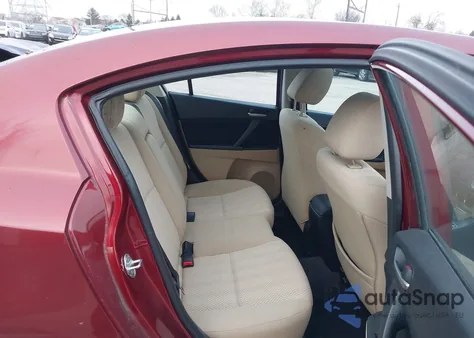 2010 Mazda Mazda3 I Touring из США, поврежденный, VIN JM1BL1SG8A1312188